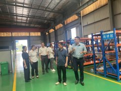 蘆溪水務(wù)總經(jīng)理劉慈華，易總監(jiān)等蒞臨我司參觀交流并指導(dǎo)工作